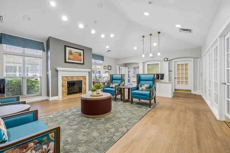 Lake Haven Memory Care - senior living in Kenosha, Wisconsin - photo 3