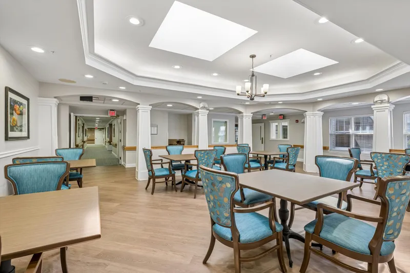 Lake Haven Memory Care - senior living in Kenosha, Wisconsin - photo 5