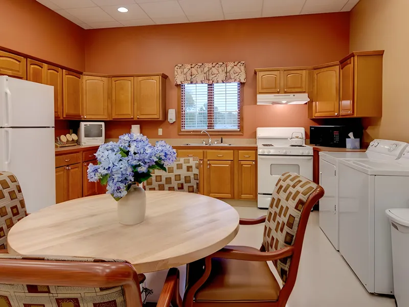 Lake Pointe Village photo 2