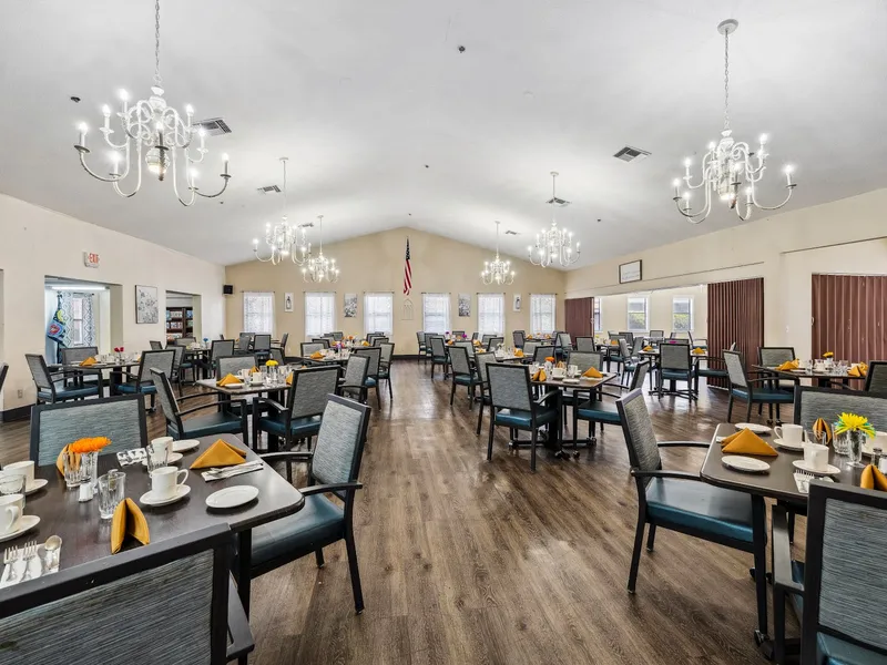 Lake Ridge Village photo 6