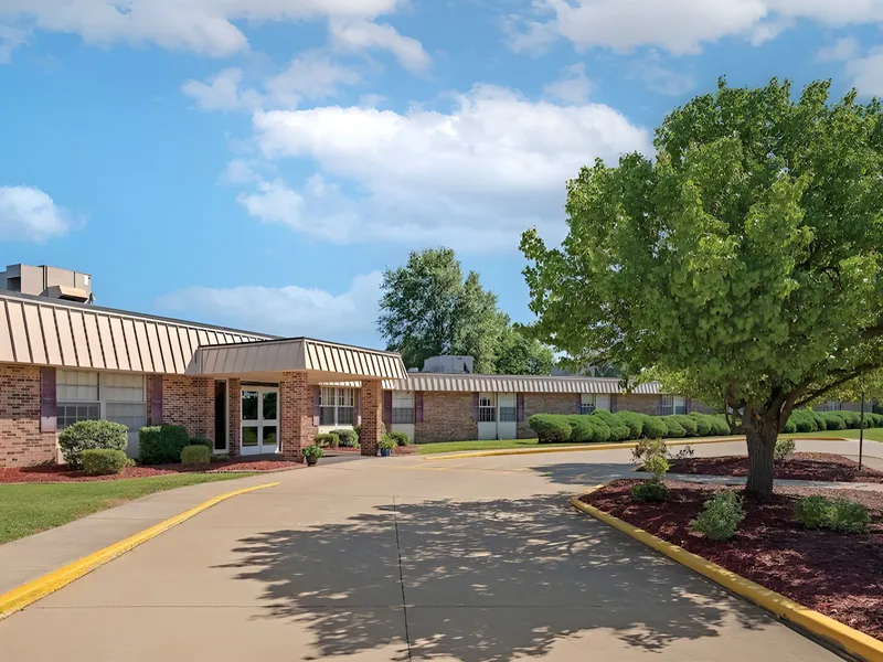 Lakeland Rehabilitation & Health Care Center