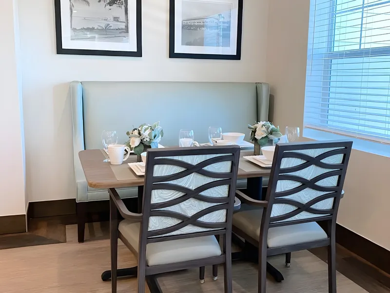 Lakeshore Manor at Lake Jackson photo 8