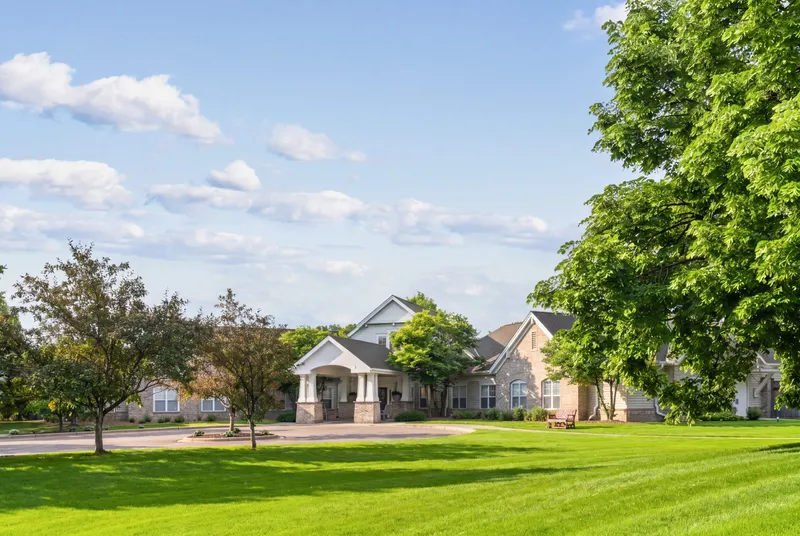 Lakeside Memory Care - senior living in Plymouth, Minnesota - photo 3