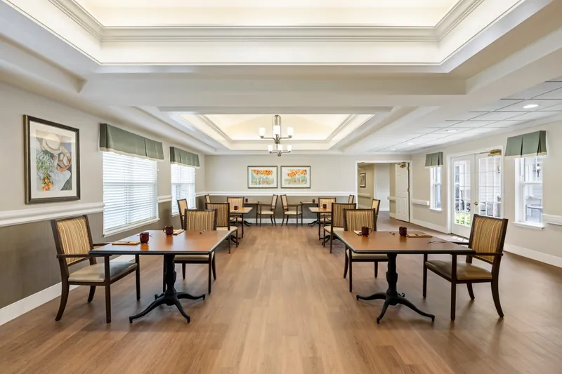 Lakeside Memory Care - senior living in Plymouth, Minnesota - photo 5