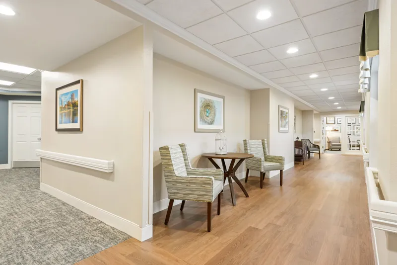 Lakeside Memory Care - senior living in Plymouth, Minnesota - photo 7