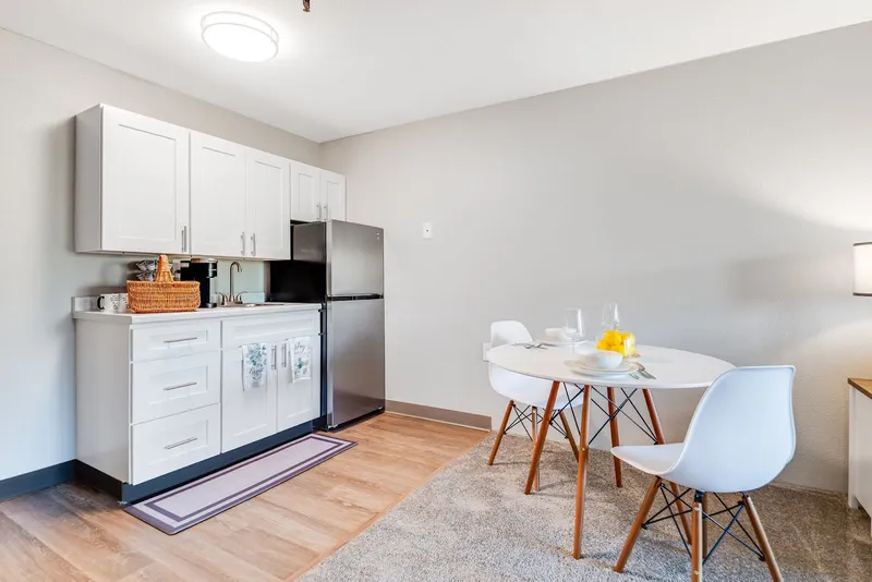 Lakewood Estates photo 4