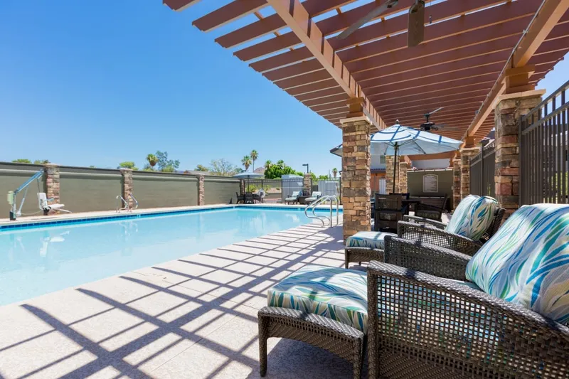 Las Palomas Senior Living photo 3