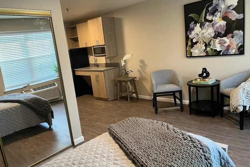 Laurel Glen at Stephenville Assisted Living & Memory Care photo 2