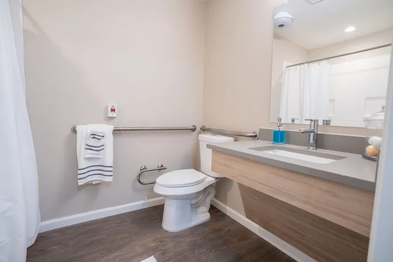 Laurel Glen at Stephenville Assisted Living & Memory Care photo 5