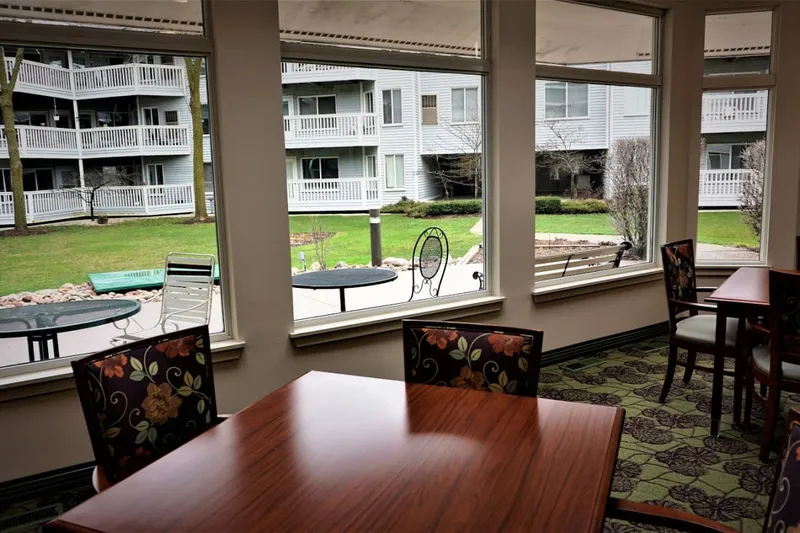 Laurel Oaks Senior Living photo 10