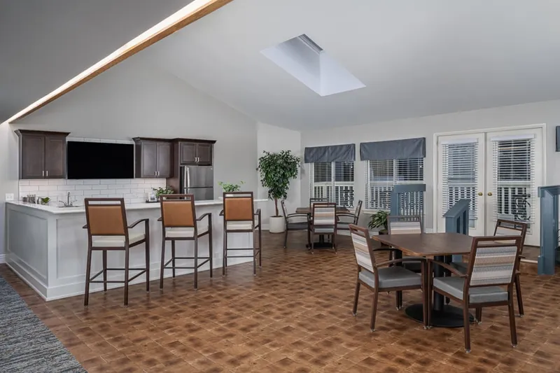 Laurel Oaks Senior Living photo 5