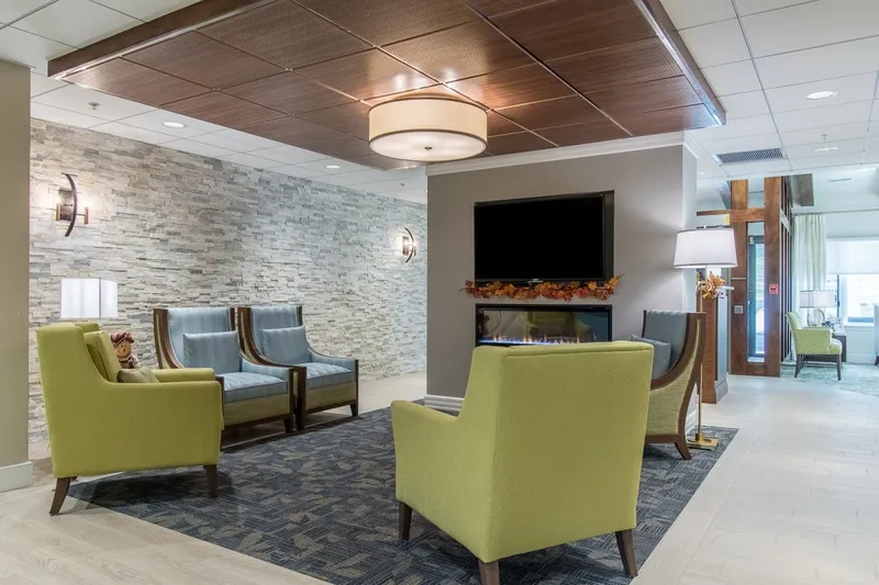 Laurel Pointe Senior Living photo 9