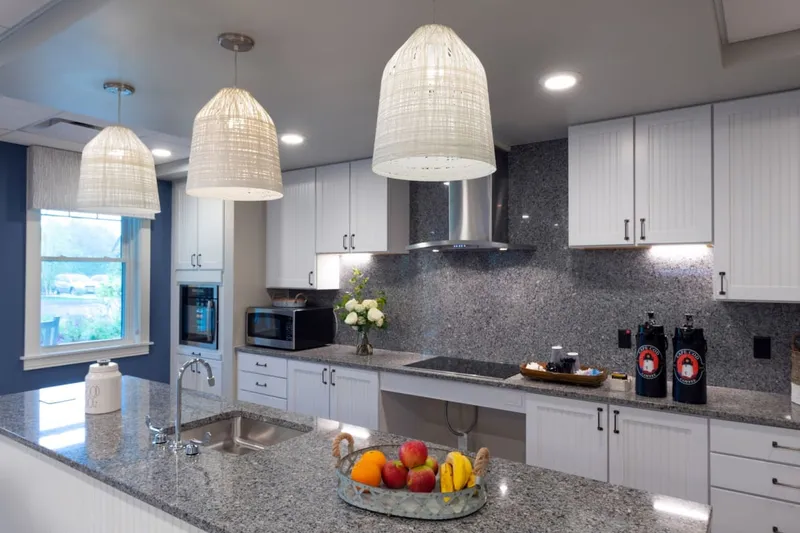 Laurentide at Mashpee Commons photo 8