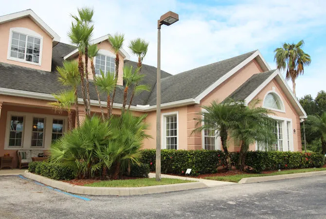 Lehigh Acres Assisted Living photo 4