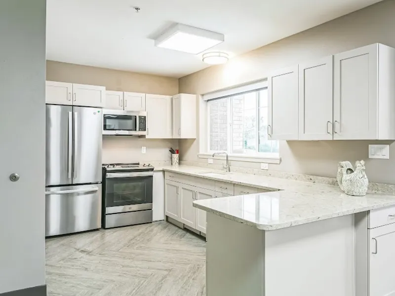 Lighthouse Pointe by Barclay House photo 8