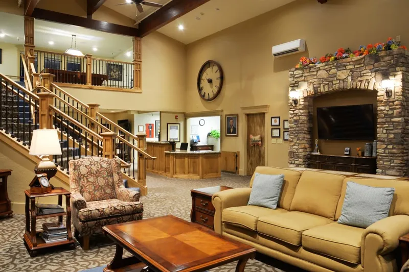 Lincoln Court Assisted & Senior Living