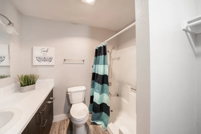 Lincoln Court Assisted & Senior Living photo 10