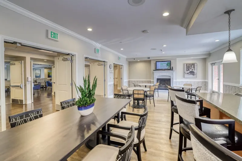 Lincoln Meadows Senior Living photo 10