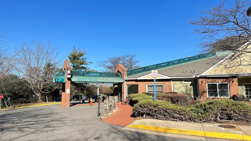 Little River Glen Senior Center - Assisted Living in Fairfax, Virginia