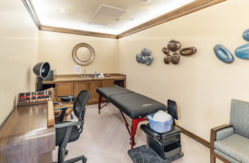 Loma Clara Senior Living photo 9