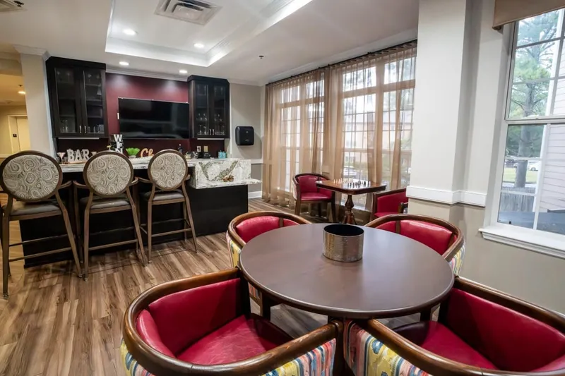 Lynridge of Huntsville Assisted Living & Memory Care photo 6