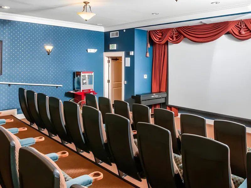 MacKenzie Place - Fort Collins photo 6