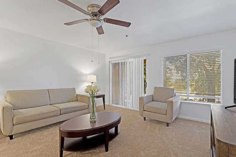 Madison Estates photo 6