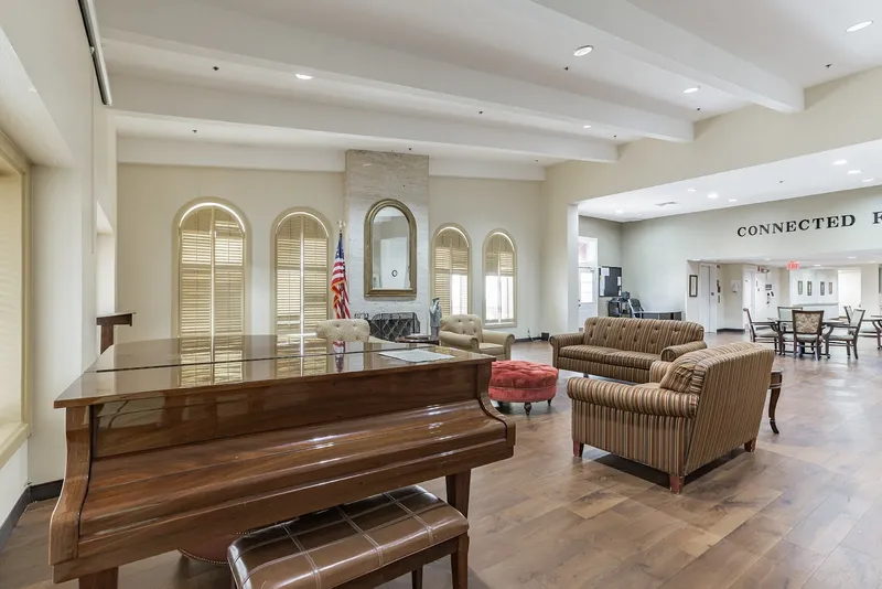 Madison Estates photo 7