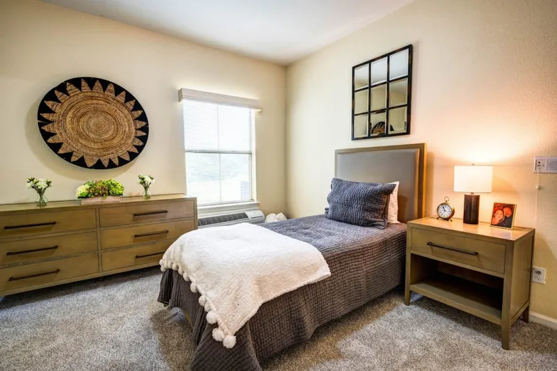 Magnolia Court Assisted Living & Memory Care photo 4