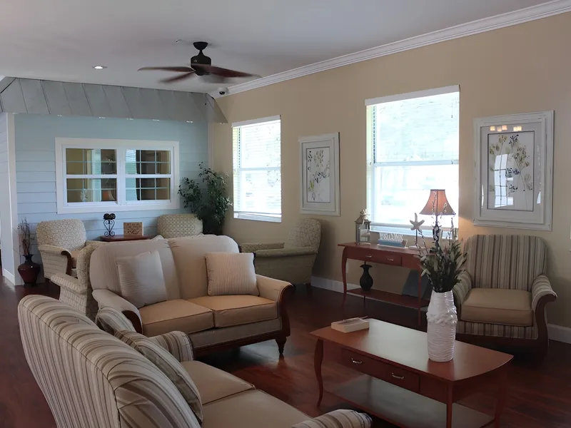 Magnolia Manor photo 4