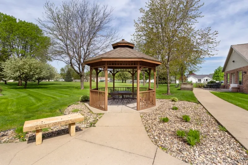 Mankato Lodge Senior Living photo 3