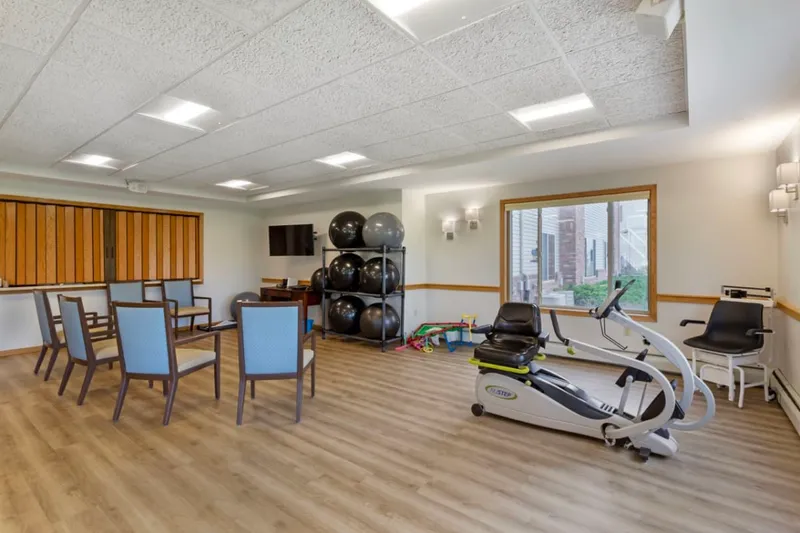 Mankato Lodge Senior Living photo 7