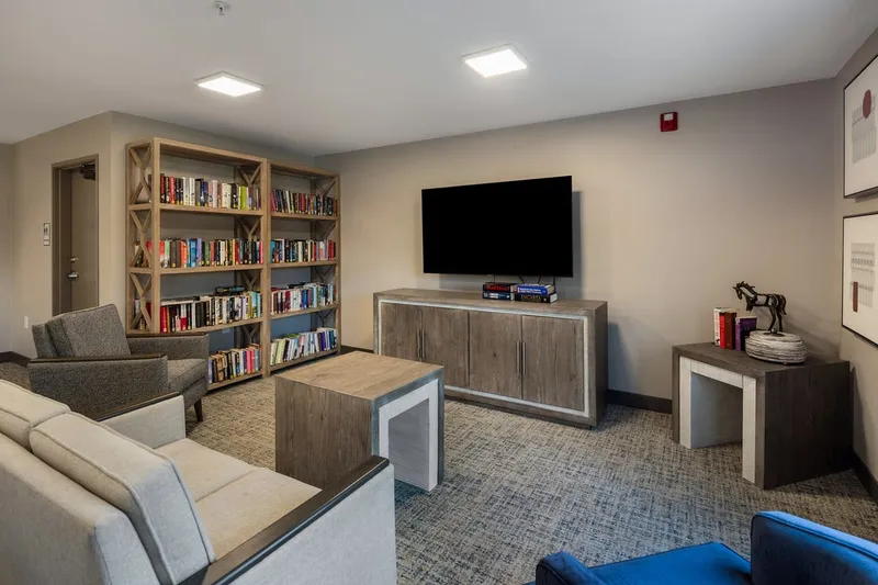 Manor at Steeplechase photo 8