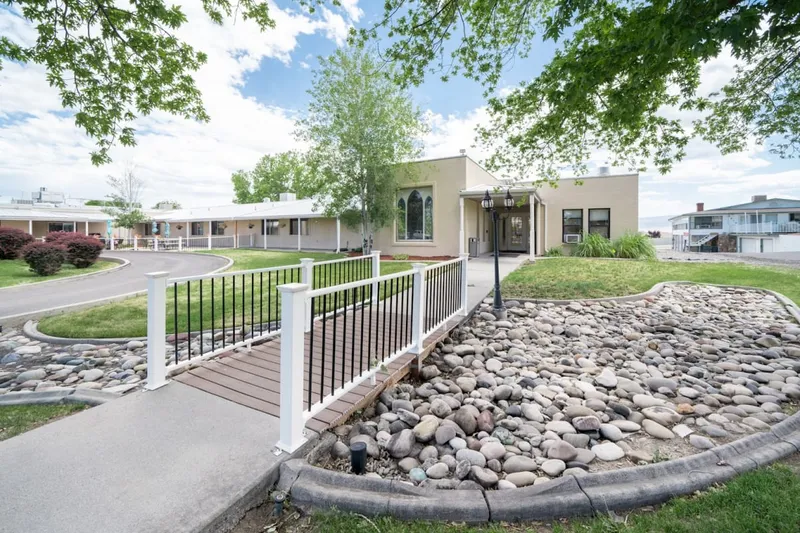 Mantey Heights Skilled Nursing & Rehabilitation photo 4