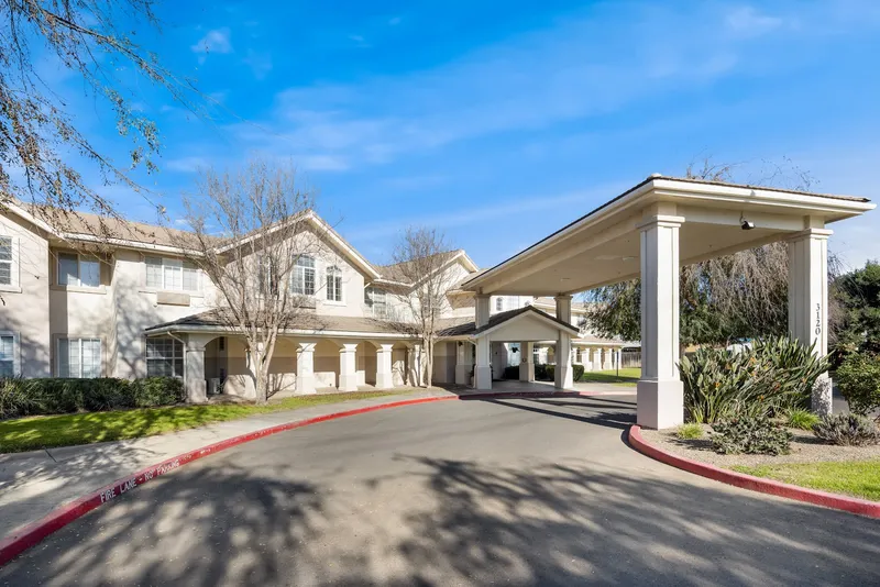 Marbella Visalia photo 2