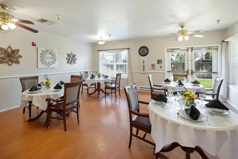 Marbella Visalia photo 5