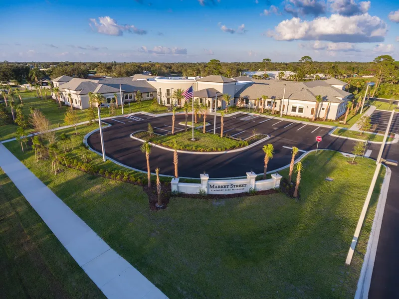 Market Street Memory Care Residence photo 6