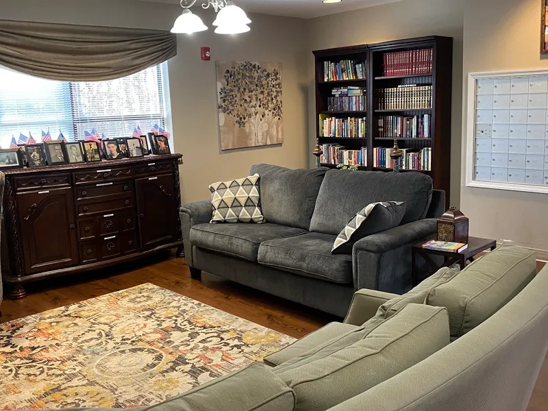 McClellan Senior Living - Assisted Living in Anniston, Alabama