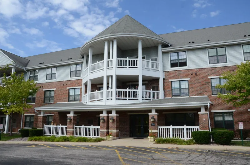 Meadowmere & Mitchell Manor Oak Creek photo 3