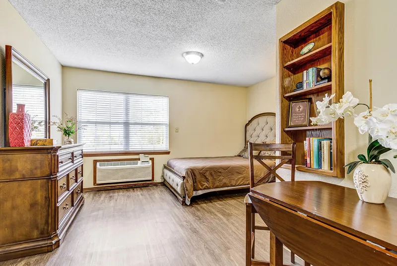 Meadowview Place photo 6