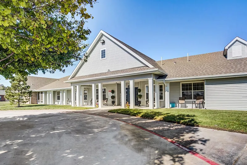 Meredith Court photo 2