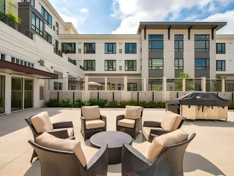 Merrill Gardens at Auburn photo 2