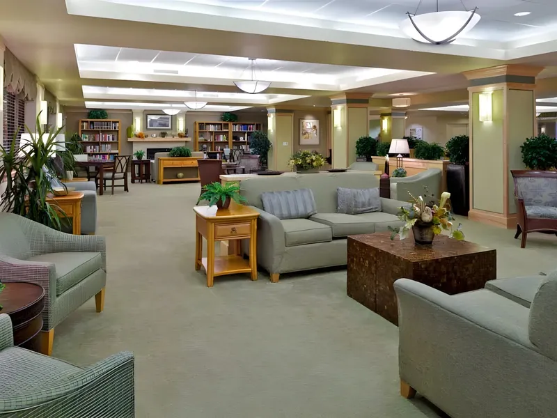 Merrill Gardens at Bankers Hill photo 6