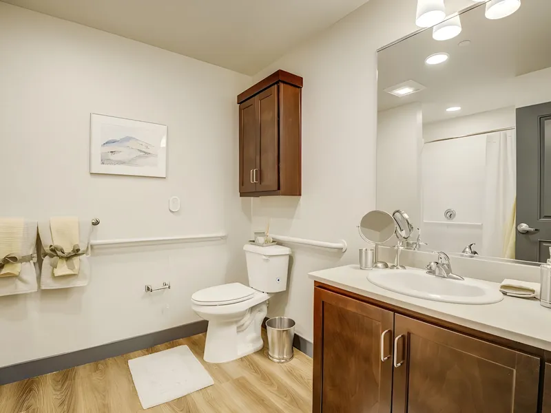 Merrill Gardens at Brentwood photo 4