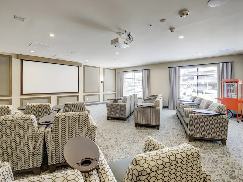 Merrill Gardens at Brentwood photo 9