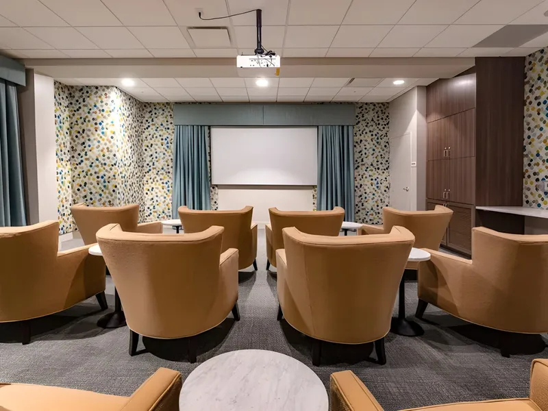 Merrill Gardens at Columbia photo 7