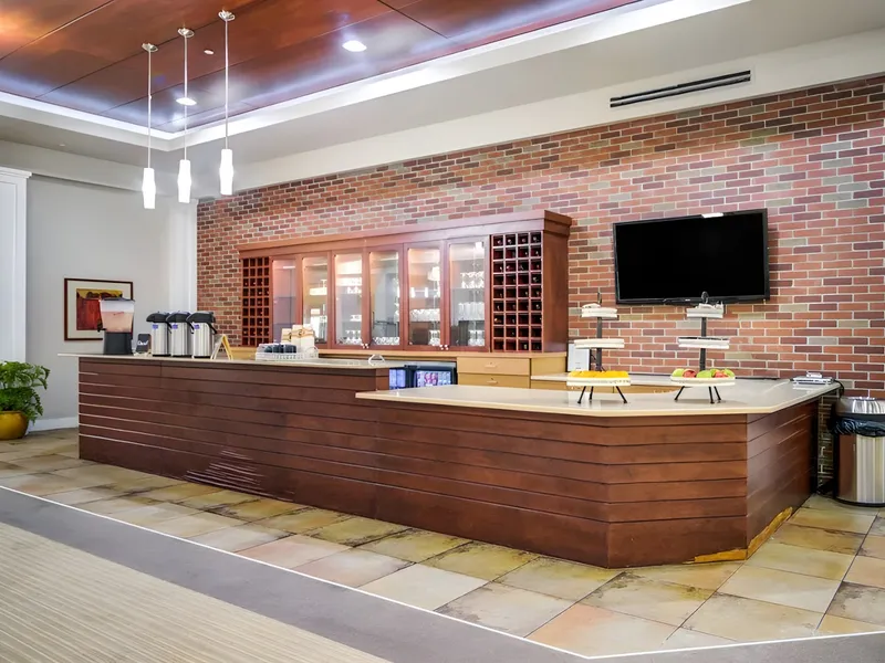 Merrill Gardens at Madison photo 7