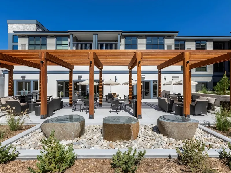 Merrill Gardens at Rolling Hills Estates photo 5