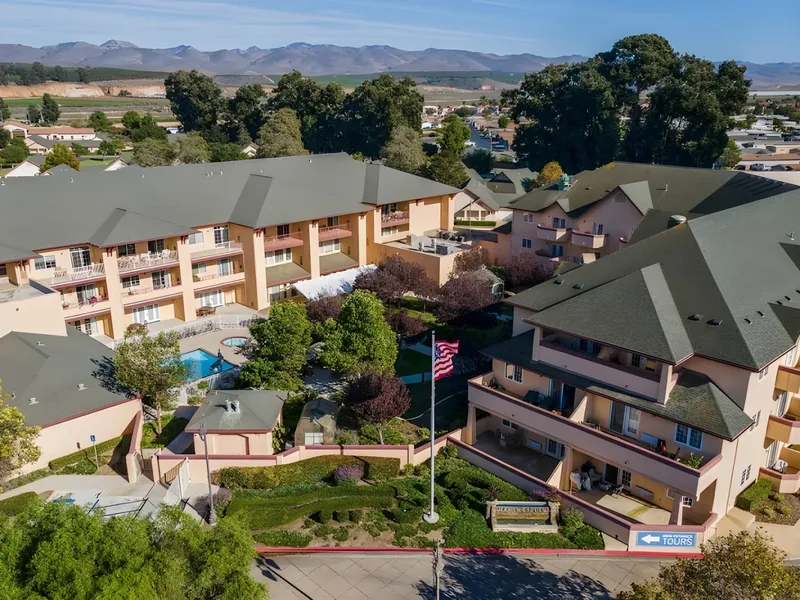 Merrill Gardens at Santa Maria photo 9