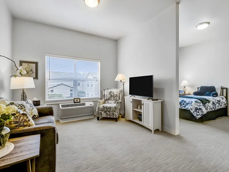 Merrill Gardens at Sheldon Park photo 7